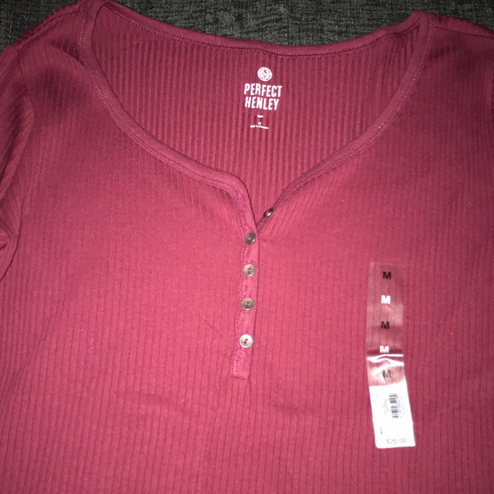 Juniors size medium long sleeve shirt